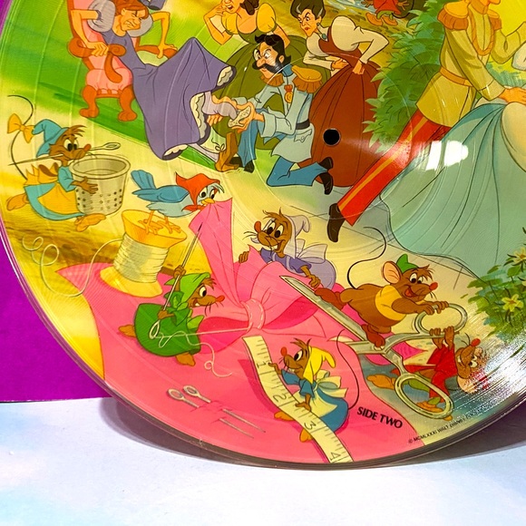 WALT DISNEYS CINDERELLA VTG 1981 SOUNDTRACK PHONO PICTURE DISC VINYL RECORD RARE - Picture 6 of 16